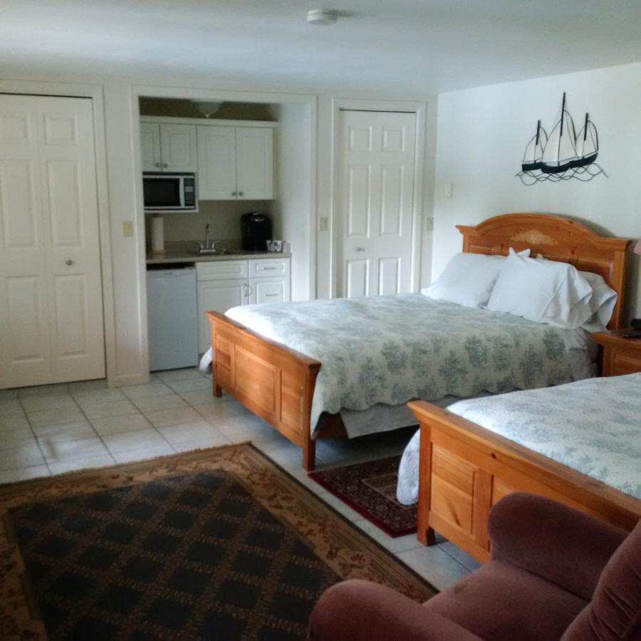 Roberts Creek Caprice B&B 외부 사진